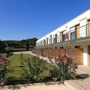 https://les-jardins-dathena-aix-en-provence.aixenprovencehotels.org